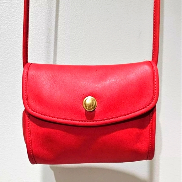 VINTAGE COACH CHRYSTIE FLAP CROSSBODY SHOULDER BAG (RED) 9892 - Picture 3 of 15